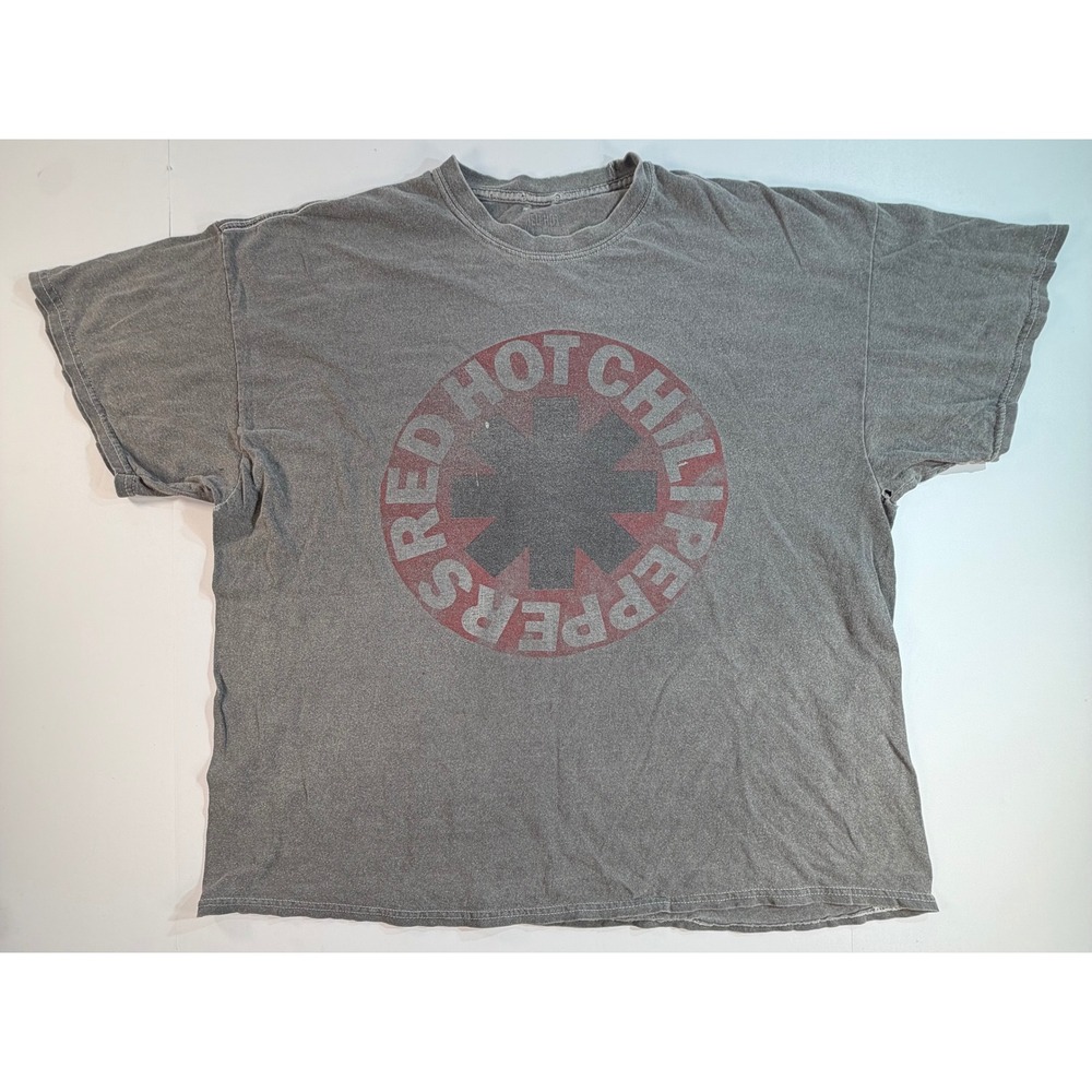 Red Hot Chili Peppers Graphic T-Shirt Mens XL Gray Vintage Wash Band Tee RHCP